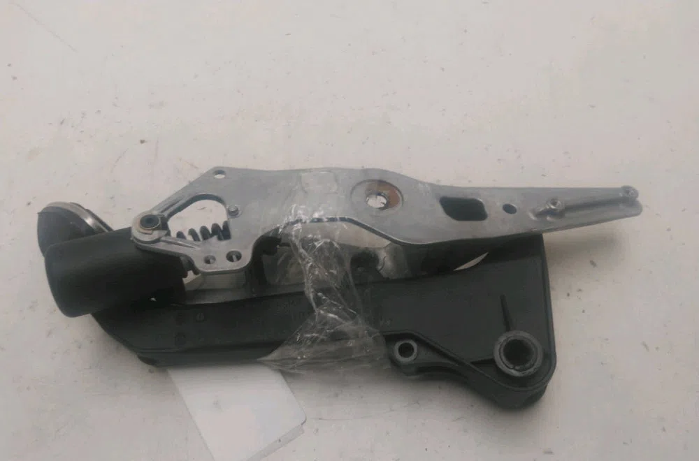Pedale embrayage Porsche CAYMAN (987) 2.9 (2009-2012) occasion