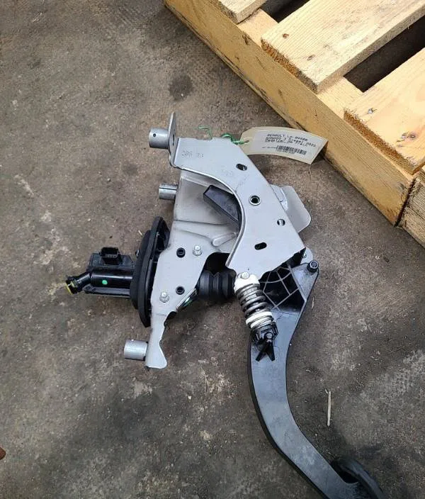 Pedale embrayage RENAULT KANGOO 3 occasion