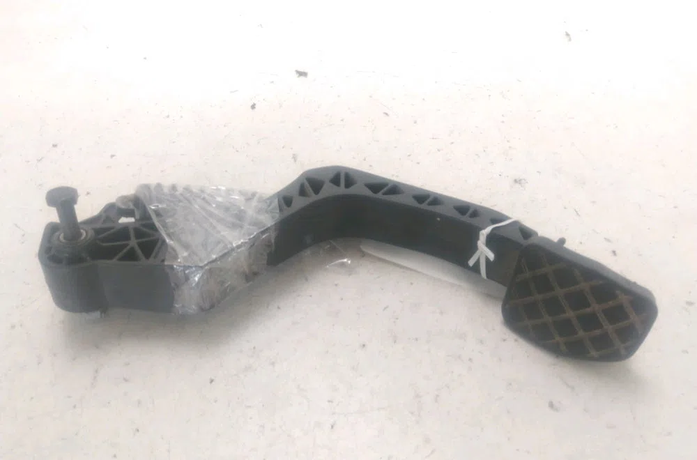 Pedale embrayage Volkswagen GOLF V Variant (1K5) 1.9 tdi (2007-2009) occasion