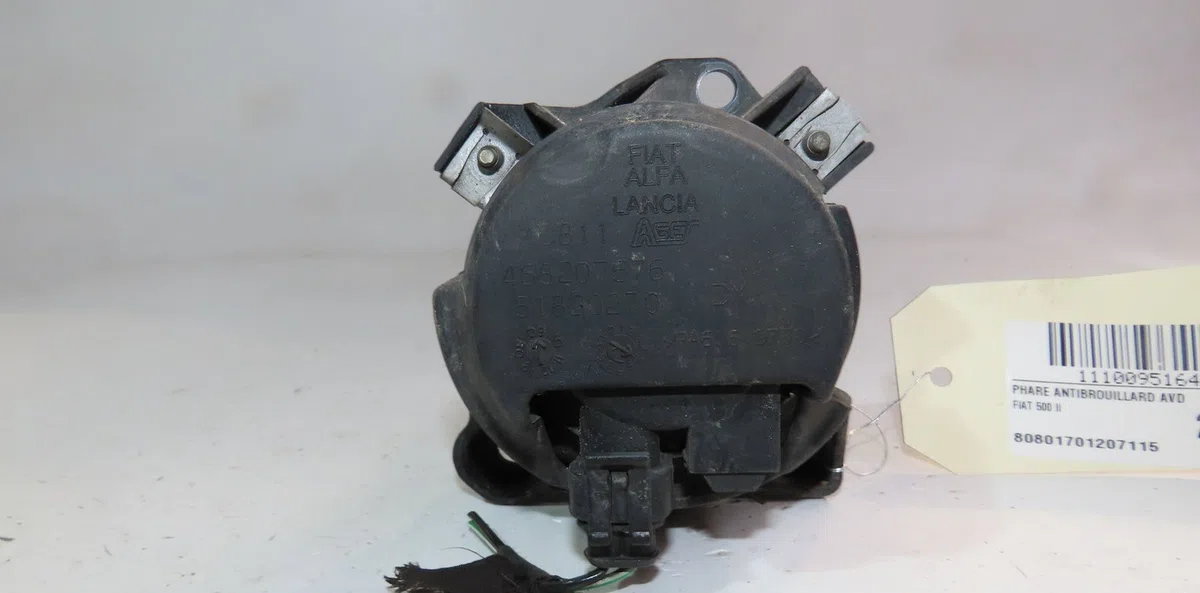 Phare antibrouillard avant droit Abarth 500 - 595 - 695 1.4 (312.axd1a) (2008) occasion