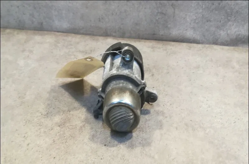 Phare antibrouillard avant droit Alfa romeo 147 (937_) 1.9 jtdm 8v (937.axd1a, 937.axu1a, 937.bxu1a) (2005-2010) occasio