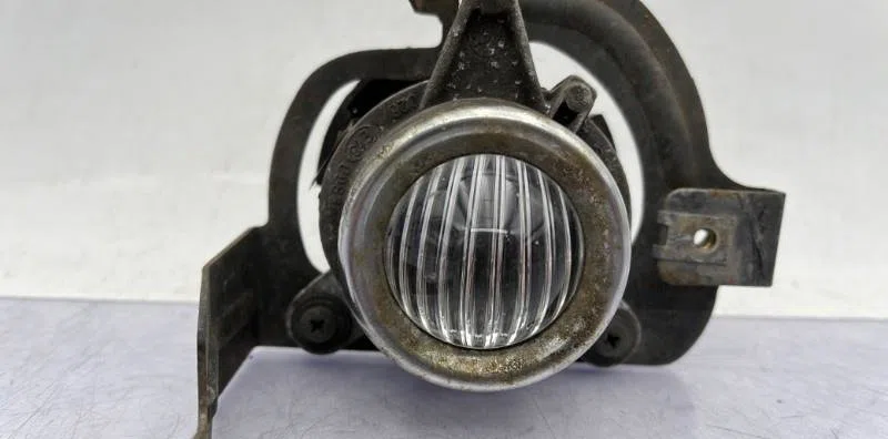 Phare antibrouillard avant droit ALFA ROMEO 147 PHASE 2 occasion