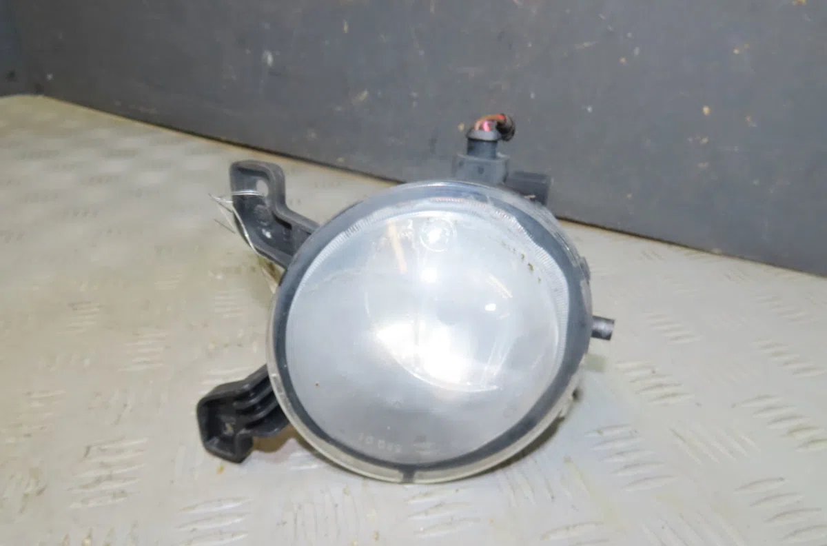 Phare antibrouillard avant droit Audi A2 (8Z0) 1.4 tdi (2000-2005) 5 portes occasion