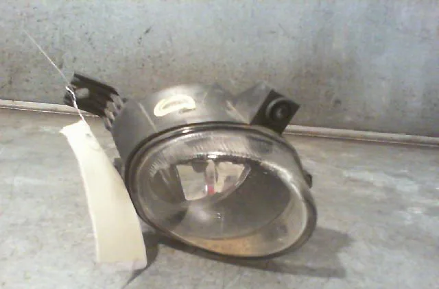 Phare antibrouillard avant droit AUDI A4 2006 occasion