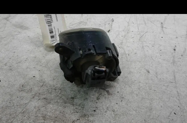 Phare antibrouillard avant droit Audi A4 B6 Décapotable (8H7) 2.5 tdi (2002-2005) occasion