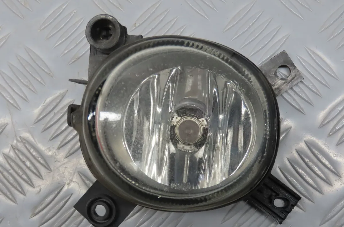 Phare antibrouillard avant droit Audi A4 B7 Avant (8ED) 2.0 tdi (2004-2008) occasion