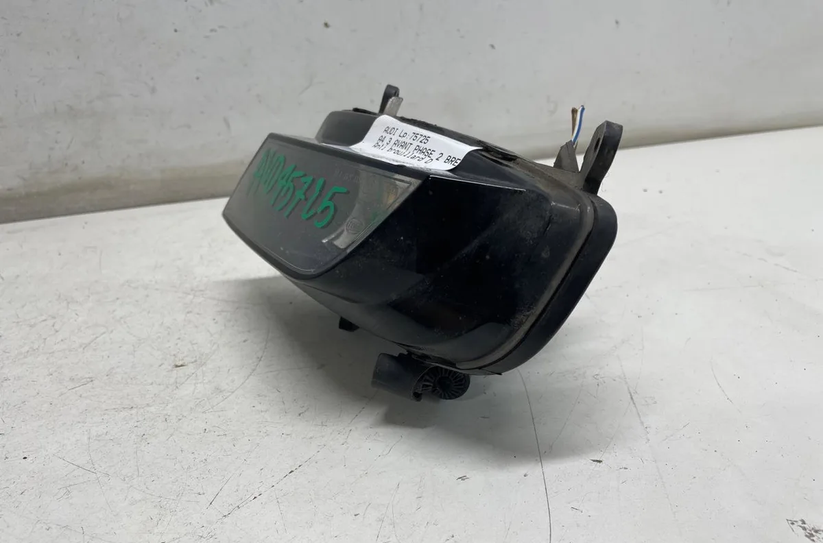 Phare antibrouillard avant droit Audi A4 B8 Avant (8K5) 2.0 tdi (2008-2015) occasion