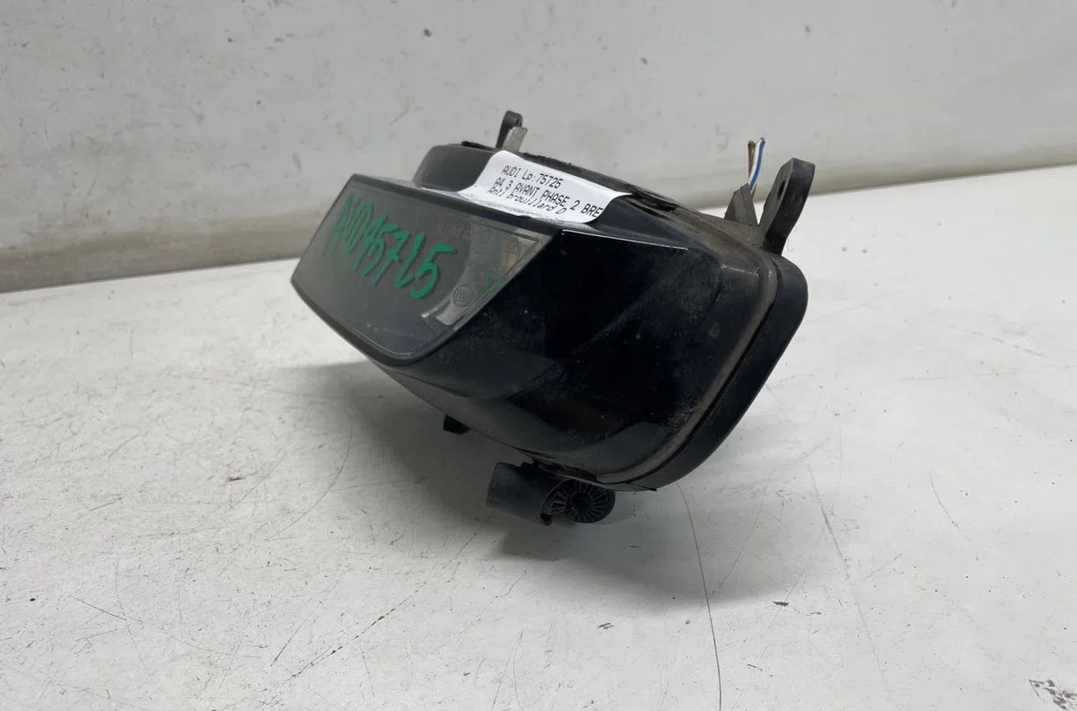 Phare antibrouillard avant droit Audi A4 B8 Avant (8K5) 2.0 tdi (2008-2015) occasion