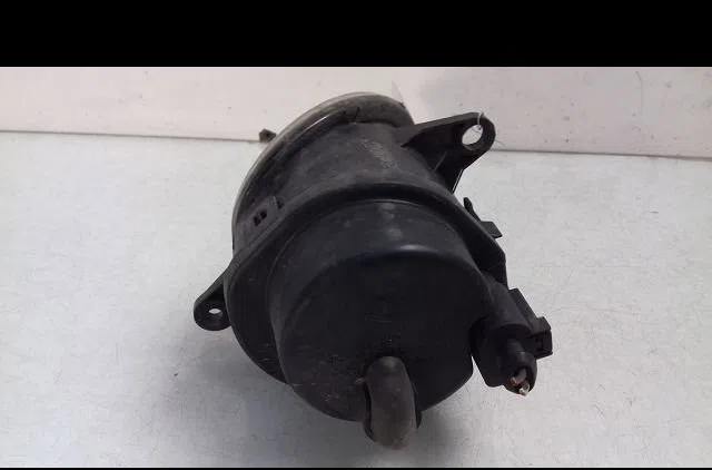 Phare antibrouillard avant droit Audi A6 C5 (4B2) 2.5 tdi quattro (1997-2005) occasion