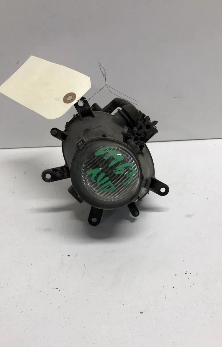 Phare antibrouillard avant droit Bmw 3 (E46) 320 d (1998-2001) occasion
