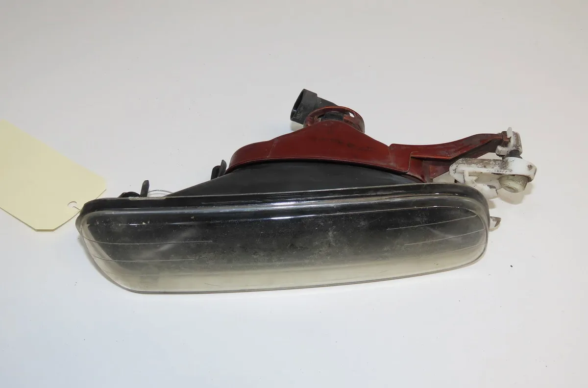 Phare antibrouillard avant droit Bmw 3 (E46) 330 d (1999-2005) occasion