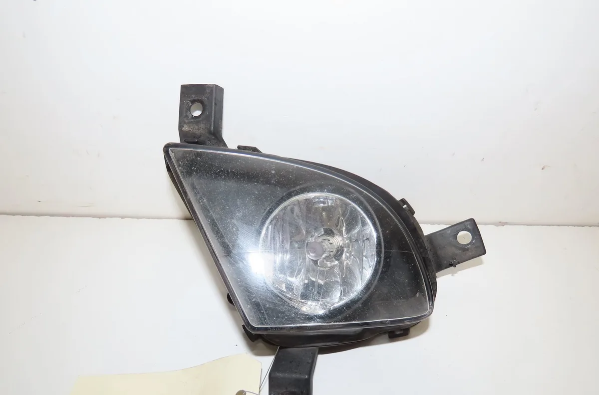 Phare antibrouillard avant droit Bmw 3 (E90) 320 d (2004-2011) occasion