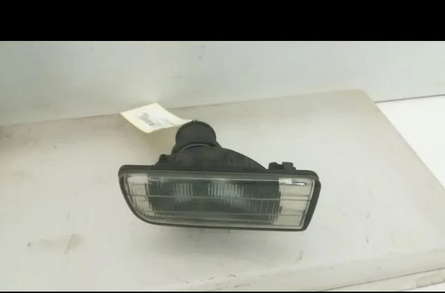 Phare antibrouillard avant droit Bmw 5 (E34) 525 td (1993-1995) occasion