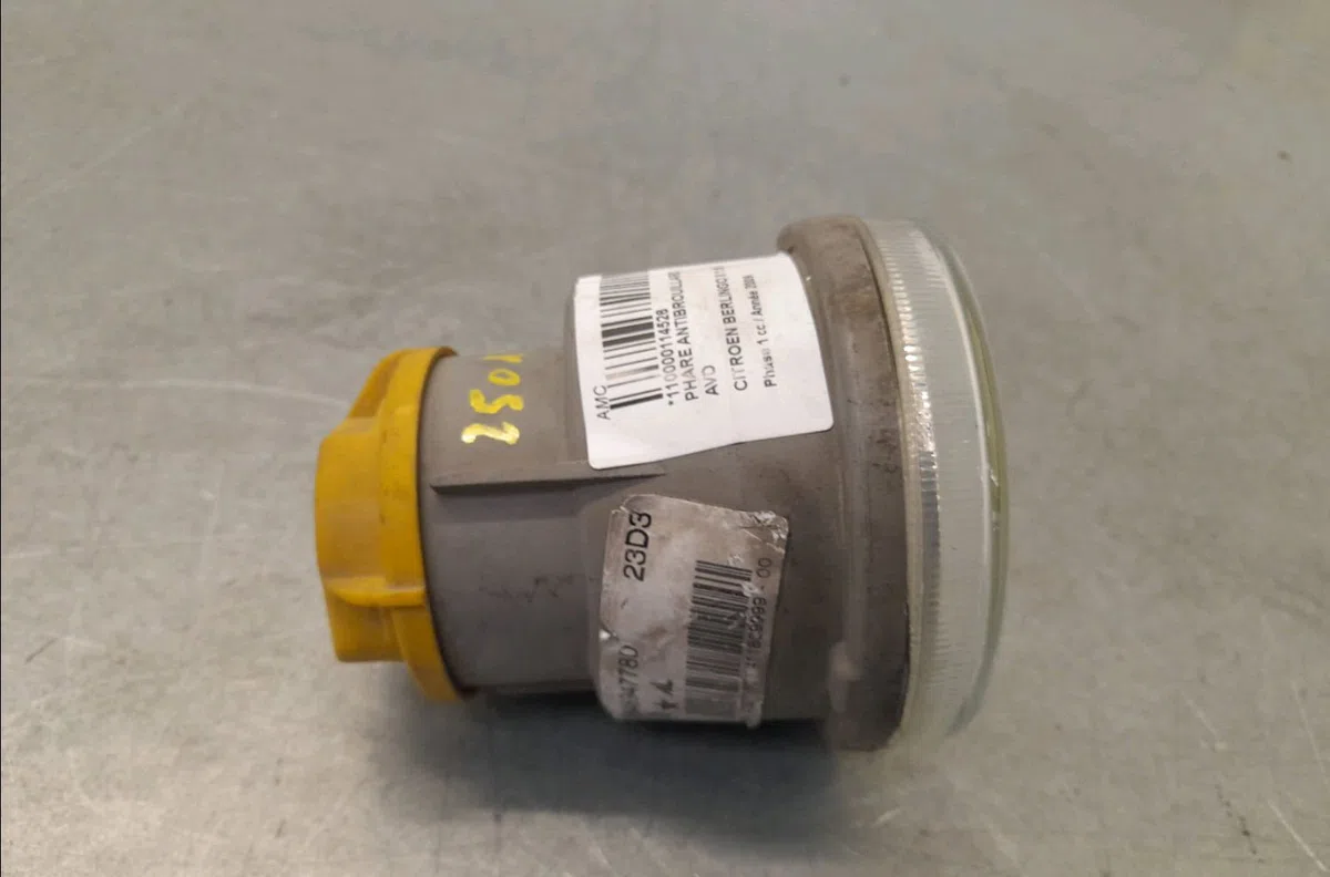 Phare antibrouillard avant droit Citroen BERLINGO MULTISPACE (B9) 1.6 hdi 90 (2010) 5 portes occasion