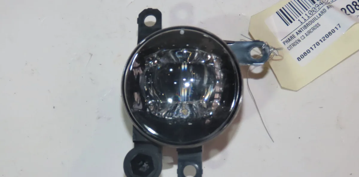 Phare antibrouillard avant droit Citroen C3 AIRCROSS II (2R_, 2C_) 1.2 puretech 110 (2rhnzb, 2rhnzw, 2rhnpx, 2rhnpj) (20