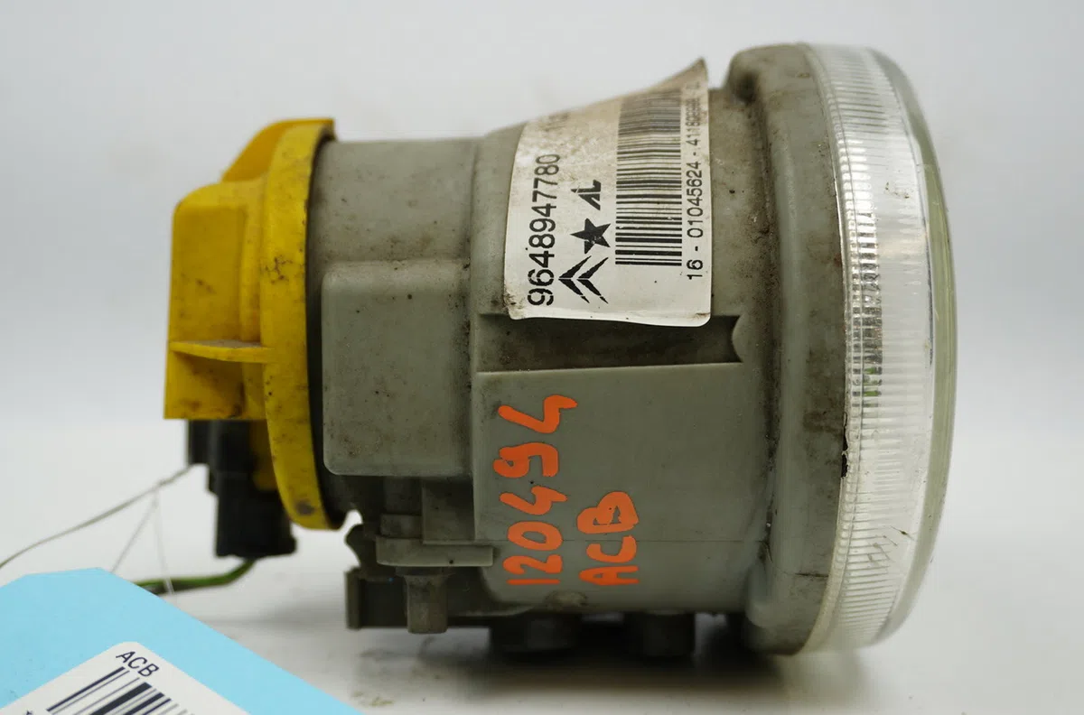 Phare antibrouillard avant droit Citroen C3 I (FC_, FN_) 1.4 i (2002-2010) 5 portes occasion