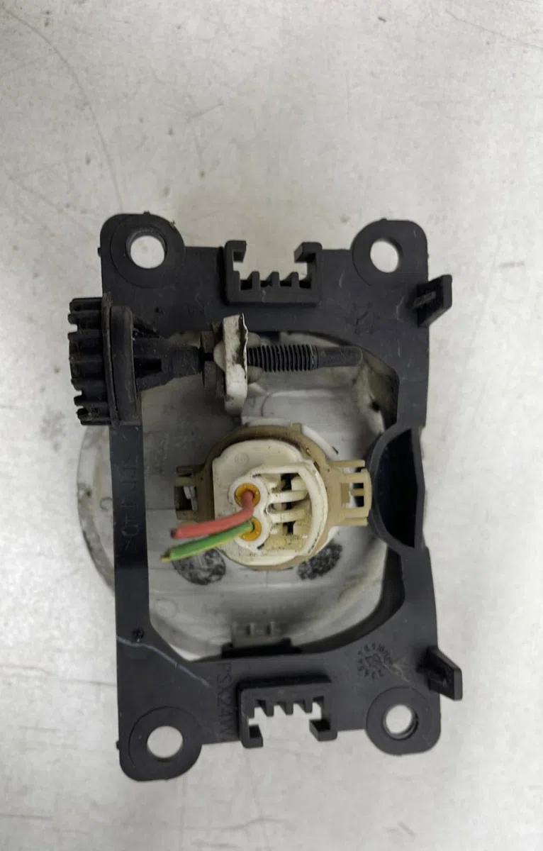 Phare antibrouillard avant droit Citroen C3 II (SC_) 1.6 vti 120 (2009) occasion