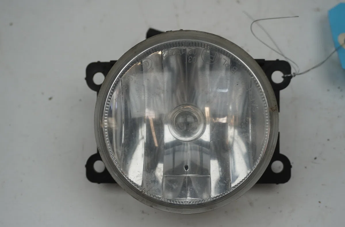Phare antibrouillard avant droit Citroen C3 PICASSO (SH_) 1.6 hdi 90 (2010) 5 portes occasion