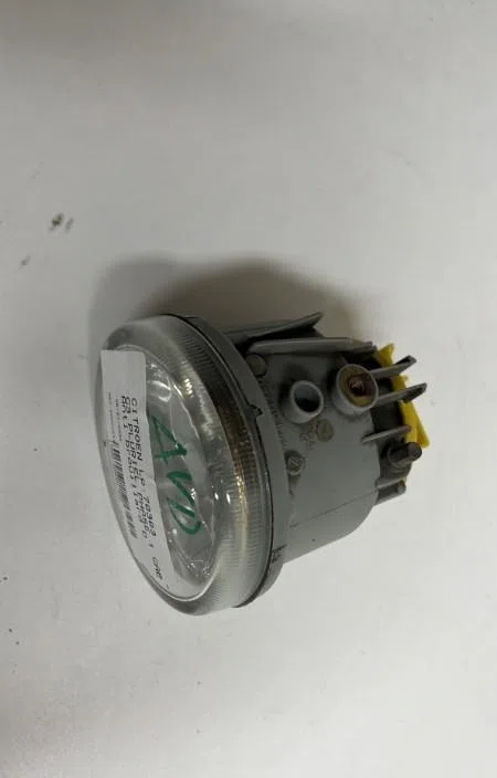 Phare antibrouillard avant droit Citroen C3 Pluriel (HB_) 1.4 hdi (2004) 2 portes occasion