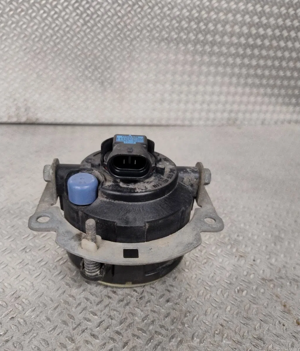 Phare antibrouillard avant droit Citroen C4 AIRCROSS 1.6 hdi 115 awc (2012) occasion