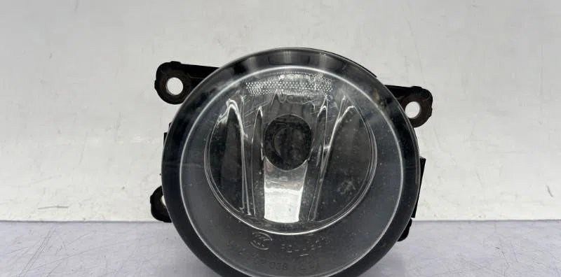 Phare antibrouillard avant droit CITROEN C4 GRAND PICASSO 1 occasion
