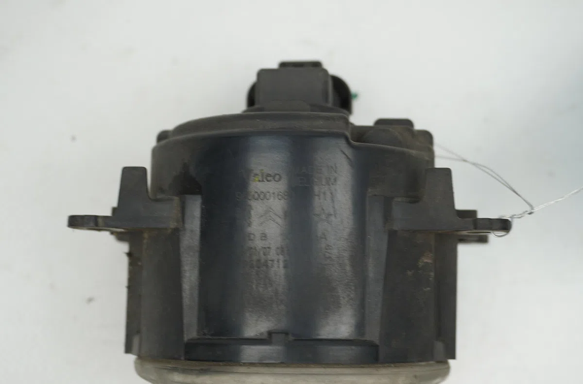 Phare antibrouillard avant droit Citroen C4 I (LC_) 1.6 16v (2004-2011) 5 portes occasion