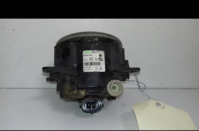 Phare antibrouillard avant droit Citroën C4 I (LC_) 1.6 hdi (2004-2011) 5 portes occasion