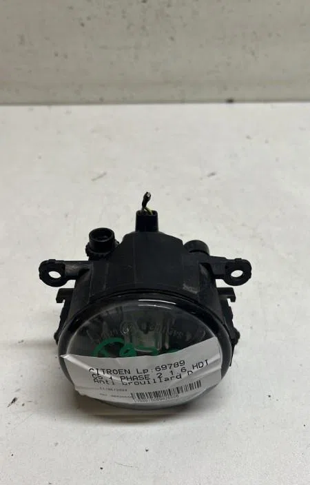 Phare antibrouillard avant droit Citroen C5 II (RC_) 1.6 hdi (rc8hzb) (2004-2008) occasion