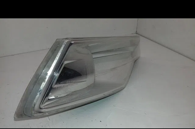 Phare antibrouillard avant droit Citroën C5 III (RD_) 1.6 hdi 110 (2008) occasion