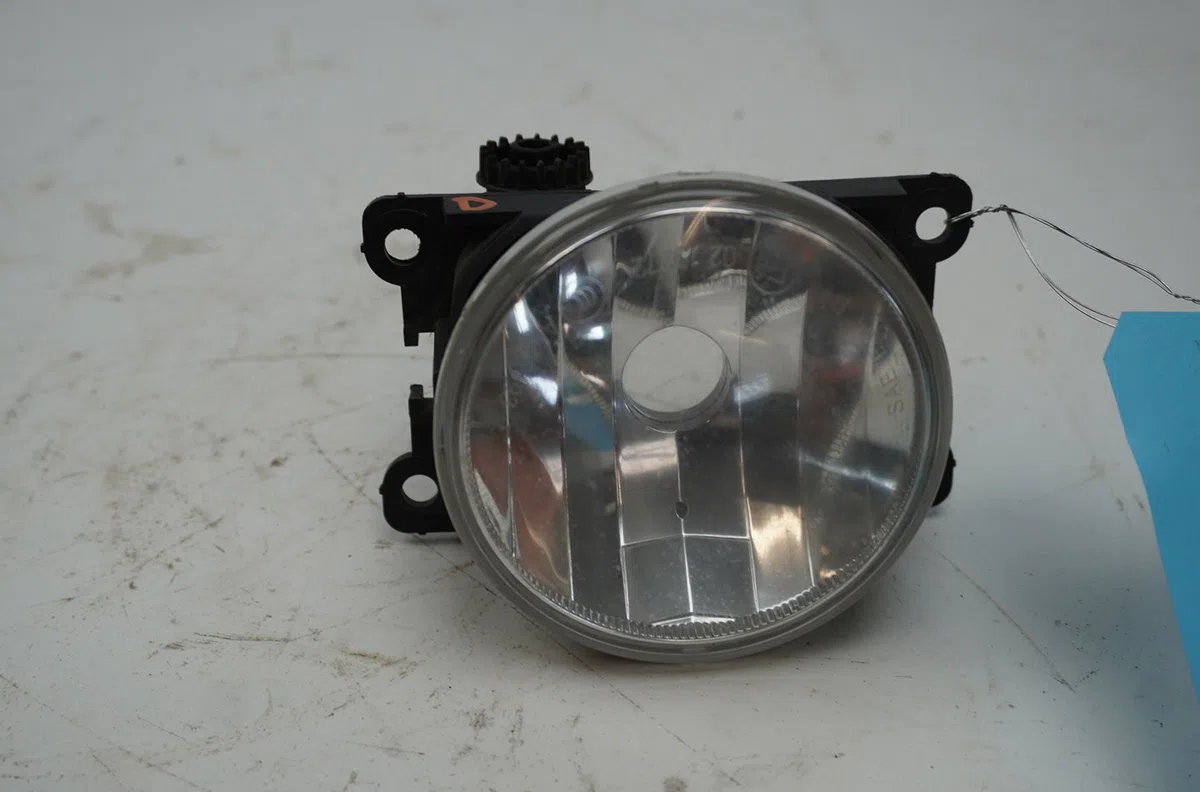 Phare antibrouillard avant droit Citroen DS3 (SA_) 1.6 hdi 110 (2009-2015) occasion