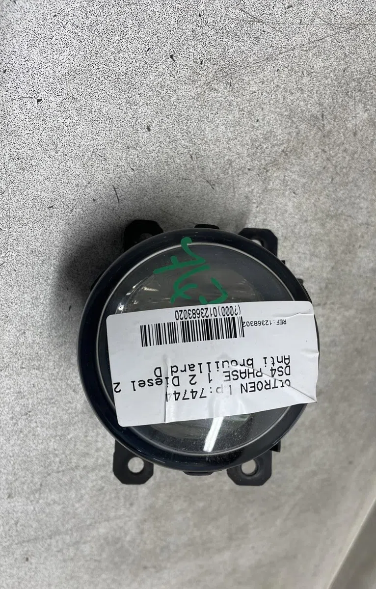Phare antibrouillard avant droit Citroen DS4 (NX_) 2.0 hdi 165 (2011-2015) occasion