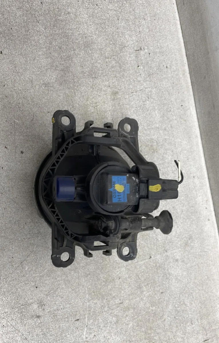 Phare antibrouillard avant droit Dacia LODGY (JS_) 1.5 dci (2012) occasion