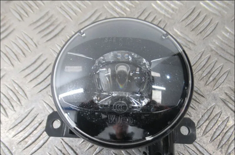 Phare antibrouillard avant droit Ds DS 4 - DS 4 CROSSBACK (NX_) 1.2 thp 130 (nxhnym) (2015-2018) 5 portes occasion