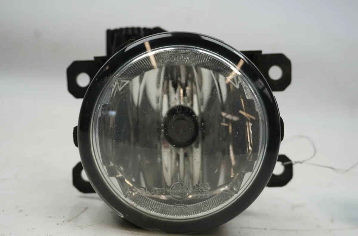 Phare antibrouillard avant droit Fiat 500L (351_, 352_) 1.6 d multijet (199lye1b) (2013) occasion