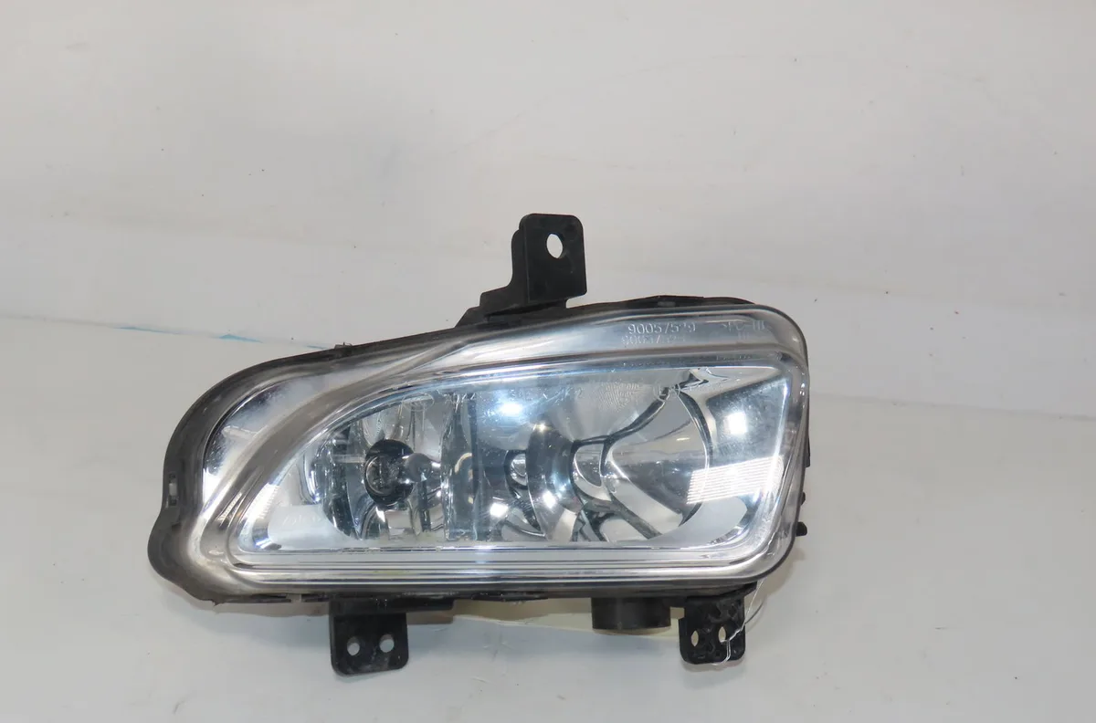 Phare antibrouillard avant droit Fiat 500X (334_) 1.4 (334axc1b, 334axc11) (2014) occasion