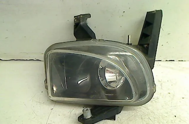 Phare antibrouillard avant droit Fiat GRANDE PUNTO (199_) 1.3 d multijet (199.axd11, 199.axd1a, 199.axd1b,... (2005-2010