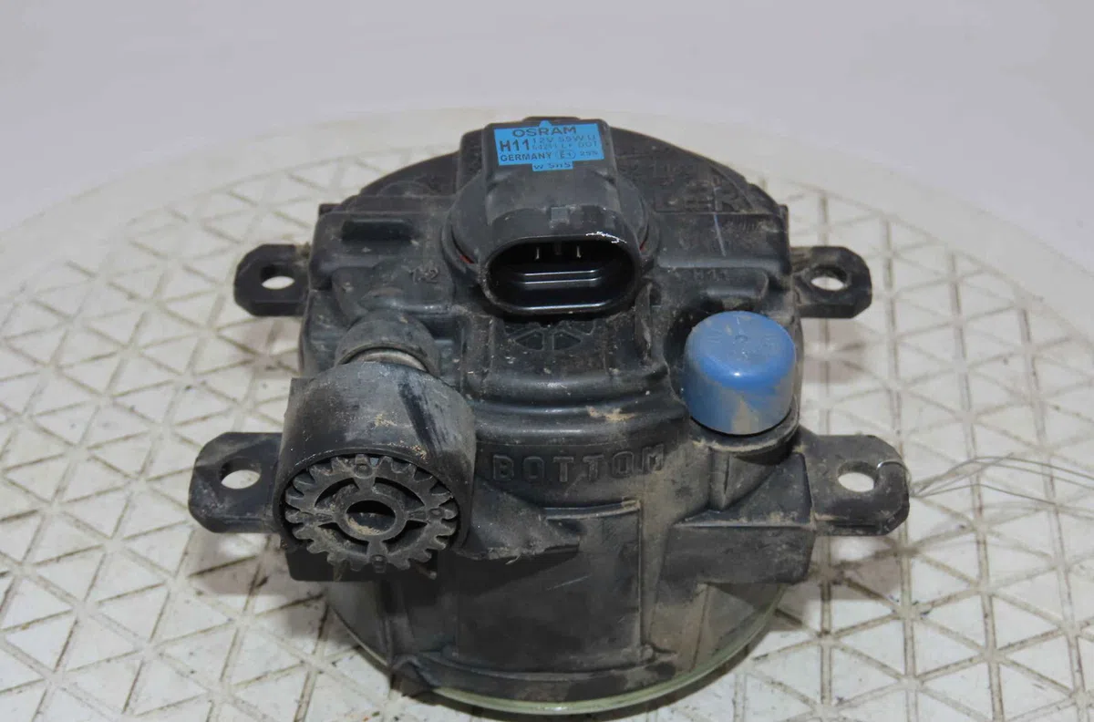 Phare antibrouillard avant droit FIAT GRANDE PUNTO III occasion