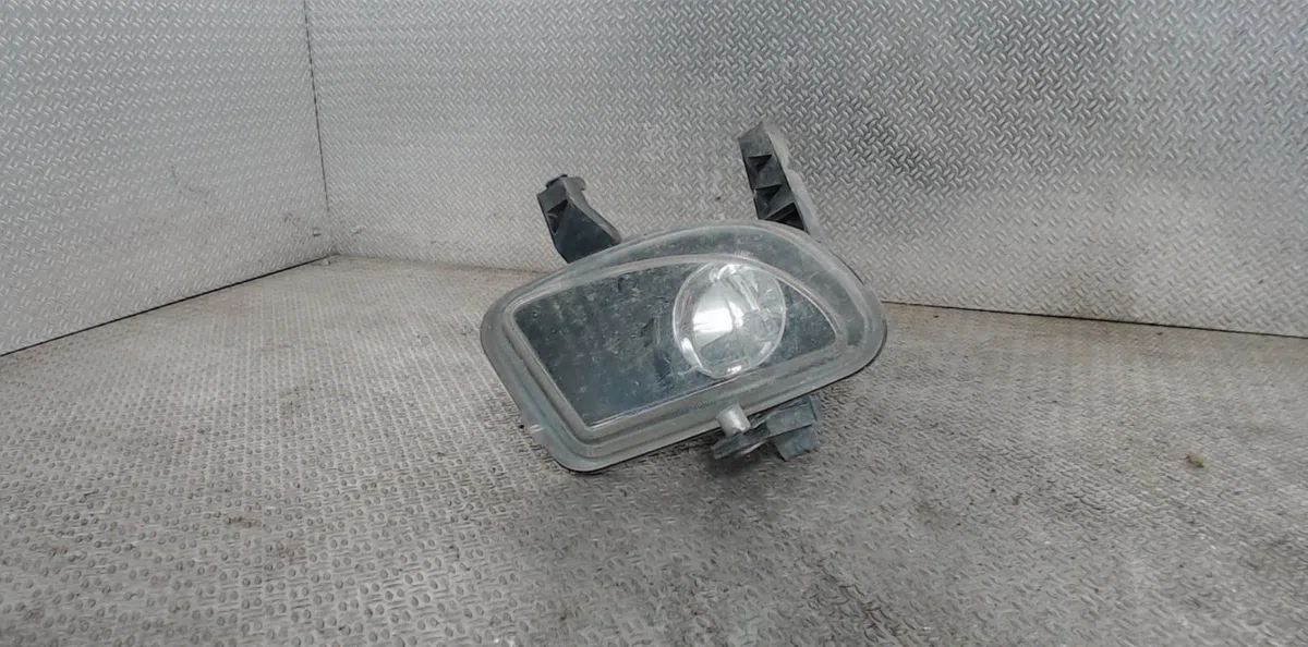 Phare antibrouillard avant droit FIAT GRANDE PUNTO occasion