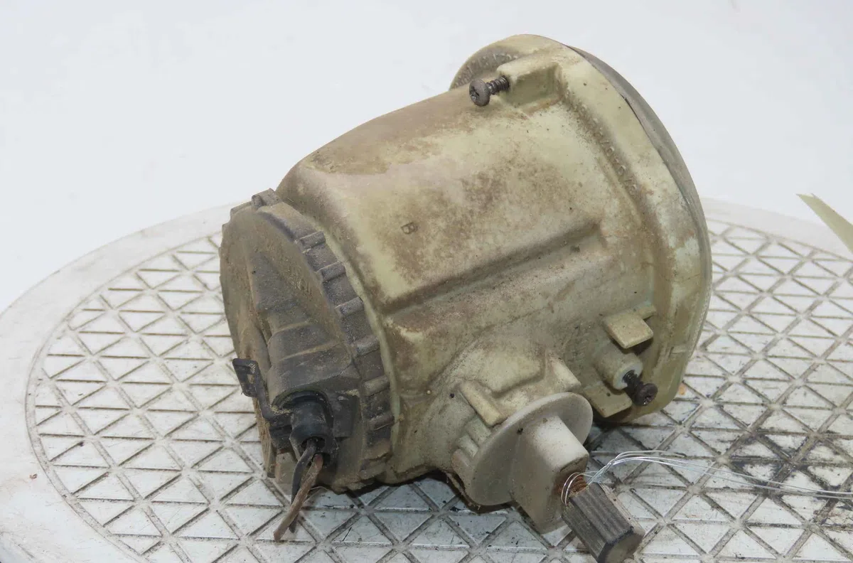 Phare antibrouillard avant droit FIAT MAREA occasion