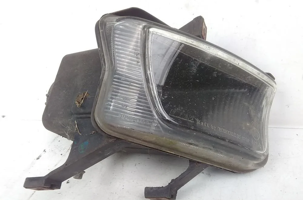 Phare antibrouillard avant droit FIAT PUNTO I 1997 occasion