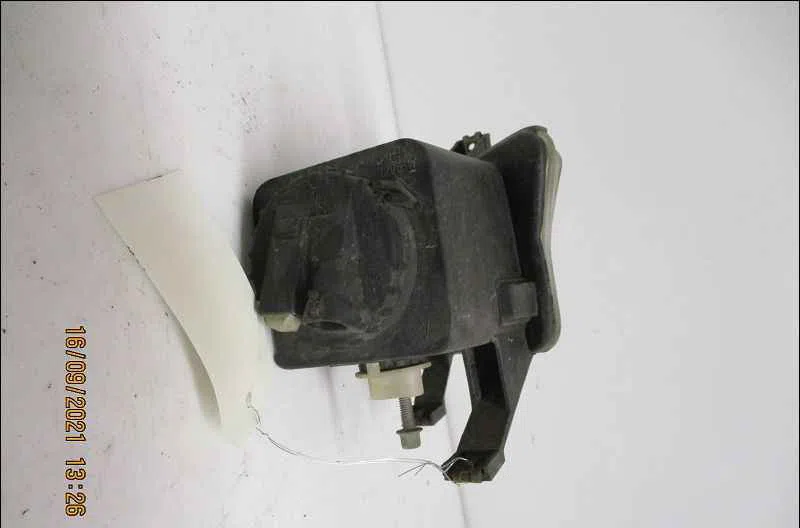 Phare antibrouillard avant droit FIAT PUNTO I occasion