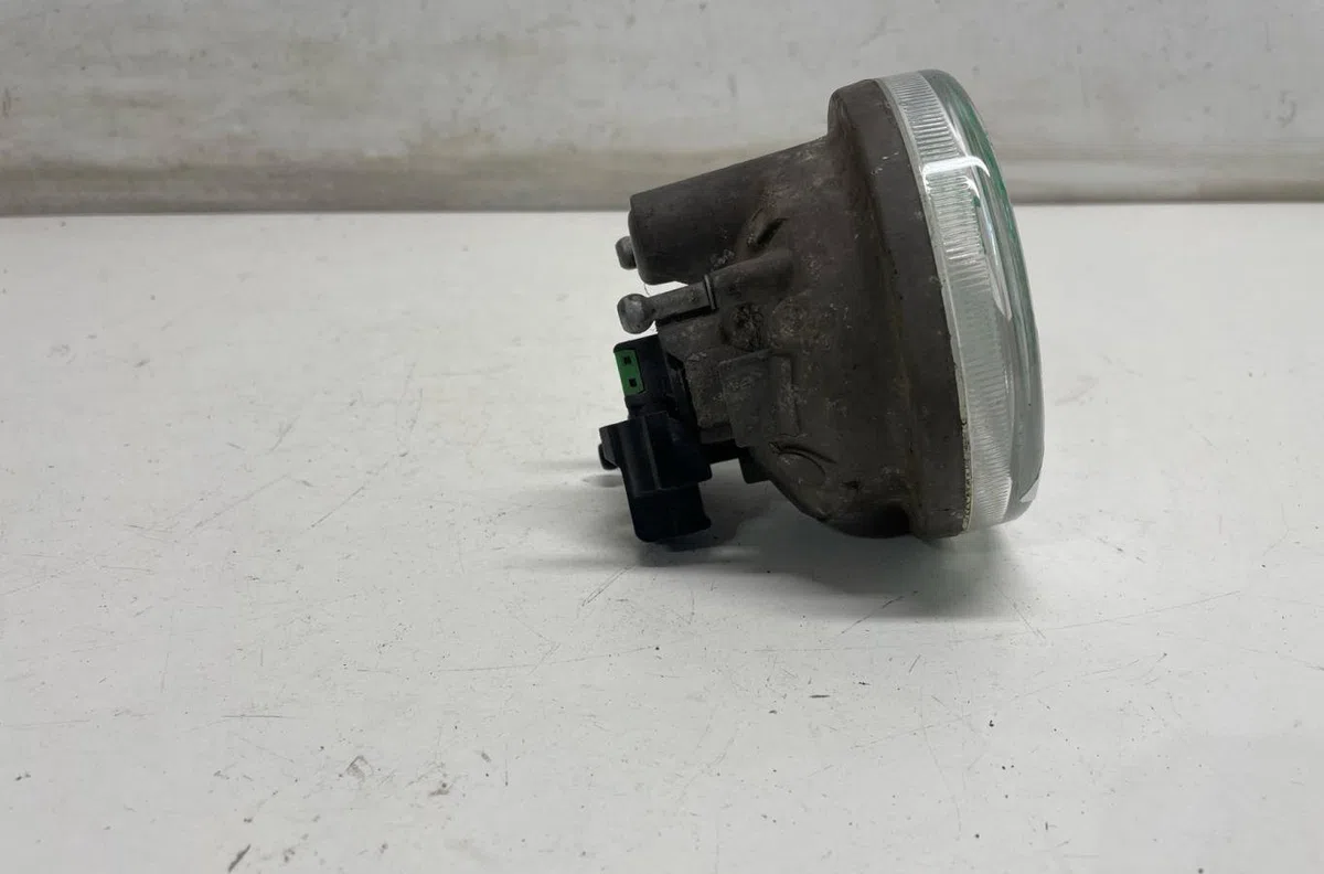 Phare antibrouillard avant droit Fiat SEDICI (189_) 1.9 d multijet (2006-2011) occasion