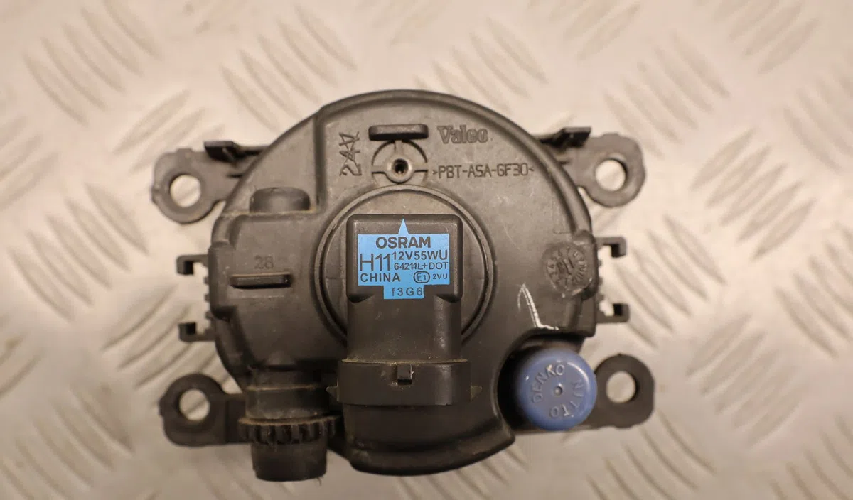 Phare antibrouillard avant droit Ford C-MAX II (DXA-CB7, DXA-CEU) 1.0 ecoboost (2012-2019) occasion