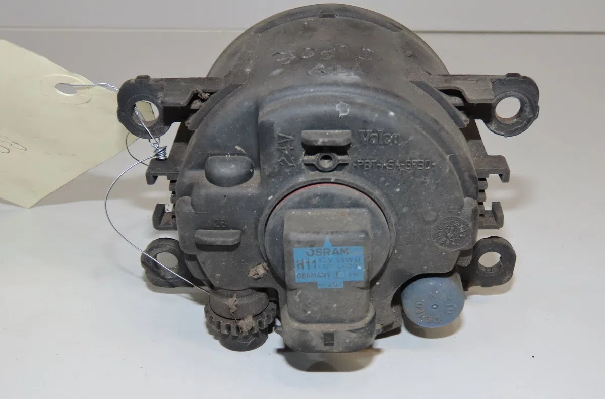 Phare antibrouillard avant droit Ford C-MAX II (DXA-CB7, DXA-CEU) 1.6 tdci (2010-2019) 5 portes occasion