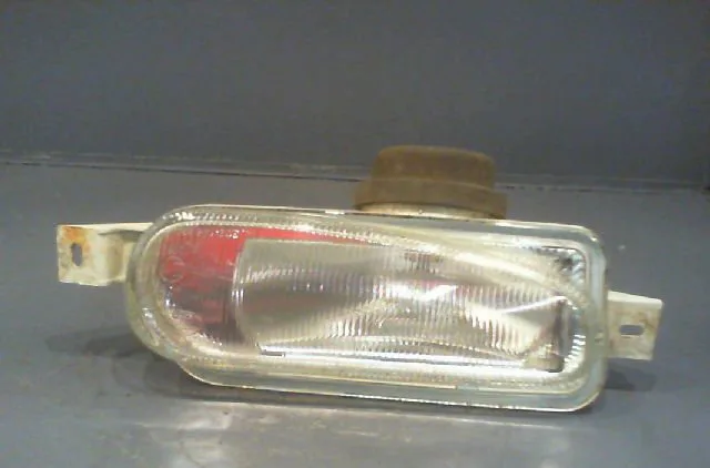 Phare antibrouillard avant droit FORD ESCORT 1998 occasion