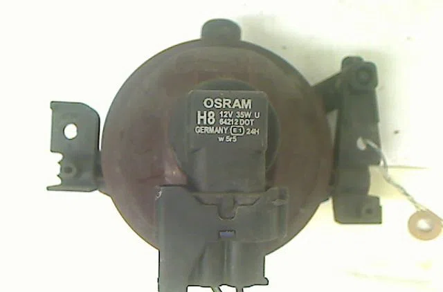 Phare antibrouillard avant droit Ford FOCUS C-MAX (DM2) 2.0 tdci (2003-2007) occasion
