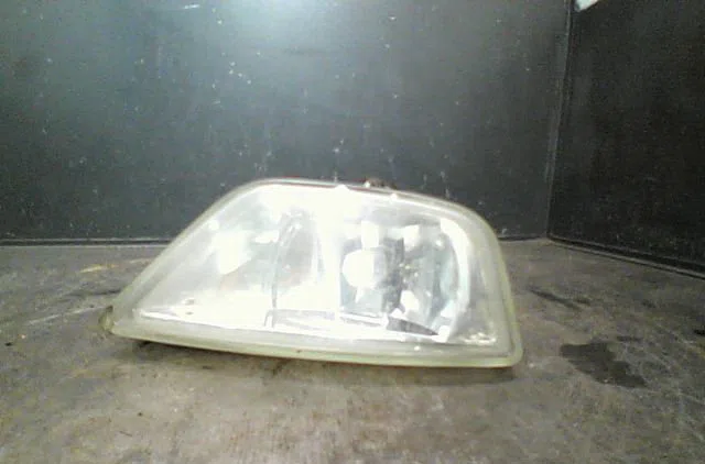 Phare antibrouillard avant droit Ford FOCUS I (DAW, DBW) 1.8 turbo di - tddi (1998-2004) occasion