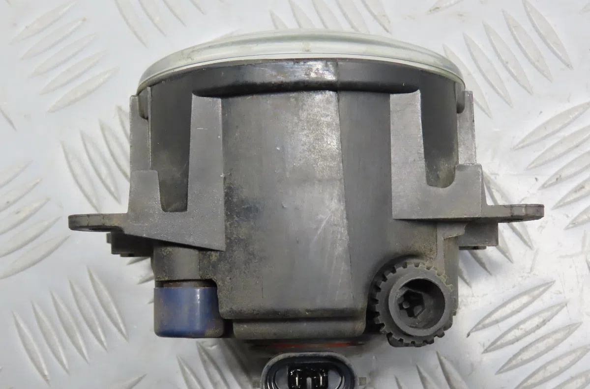Phare antibrouillard avant droit Ford FOCUS II (DA_, HCP, DP) 1.6 tdci (2004-2012) occasion
