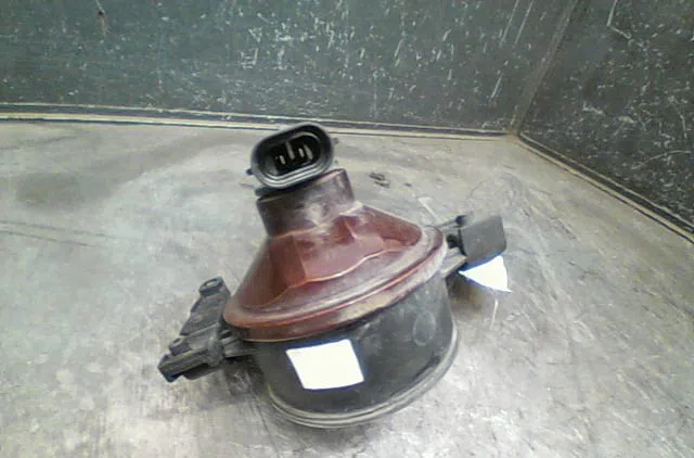 Phare antibrouillard avant droit Ford FOCUS II (DA_, HCP, DP) 1.8 tdci (2005-2012) occasion