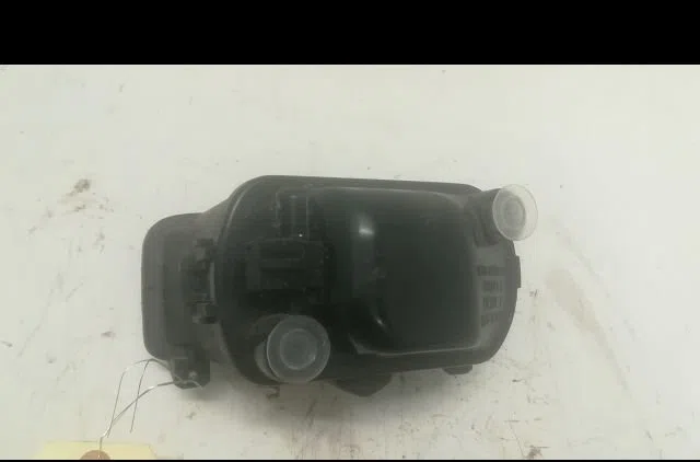 Phare antibrouillard avant droit Ford MONDEO I (GBP) 1.8 td (1993-1996) occasion